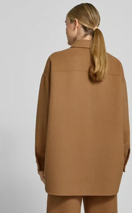 Style Icon Collection Oversized overhemdblouse met opgestikte borstzakken van wolmix curated by Maja Weyhe