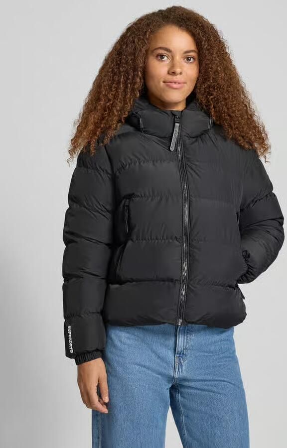 Superdry Regular fit gewatteerd jack met reliëflogo model 'Sports' - Foto 2