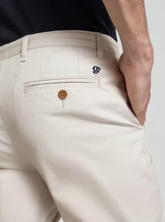 Superdry regular fit short met muntzakje