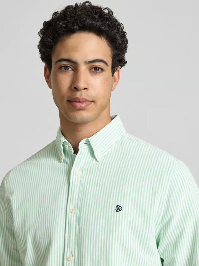 Superdry regular fit vrijetijdsoverhemd met gestikt logo