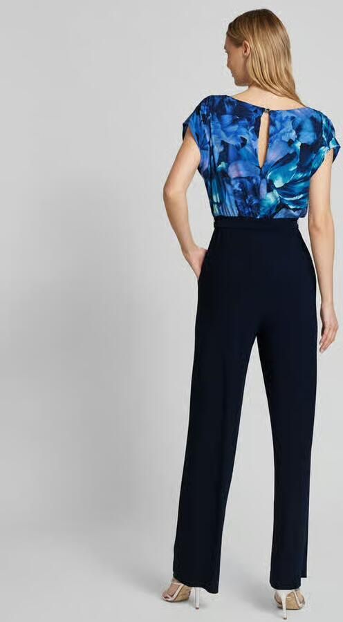Swing Jumpsuit met ronde hals