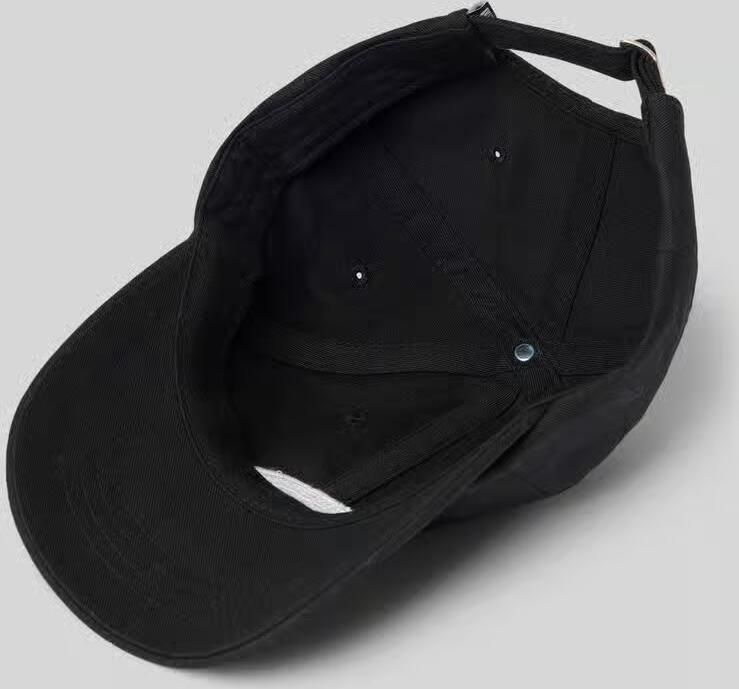 The North Face Baseballpet met labelstitching model 'NORM'
