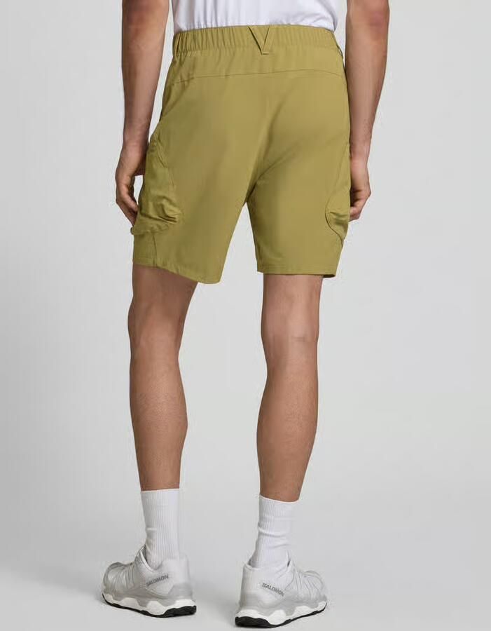The North Face Shorts met cargozakken en logo