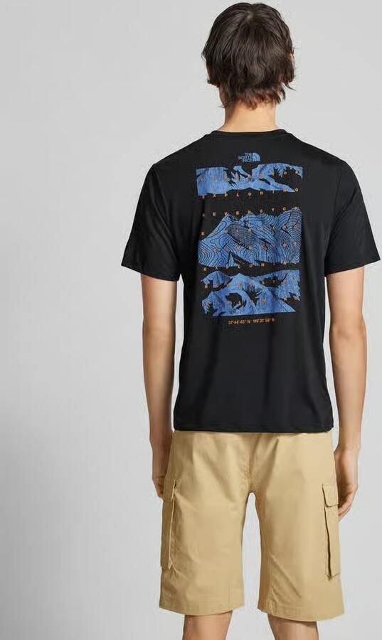 The North Face T-shirt Korte Mouw Foundation Mountains Faces Tee