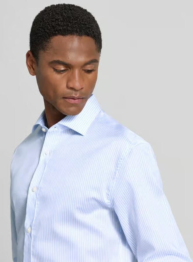Tiger Of Sweden slim fit vrijetijdsoverhemd met kentkraag model 'Adley'