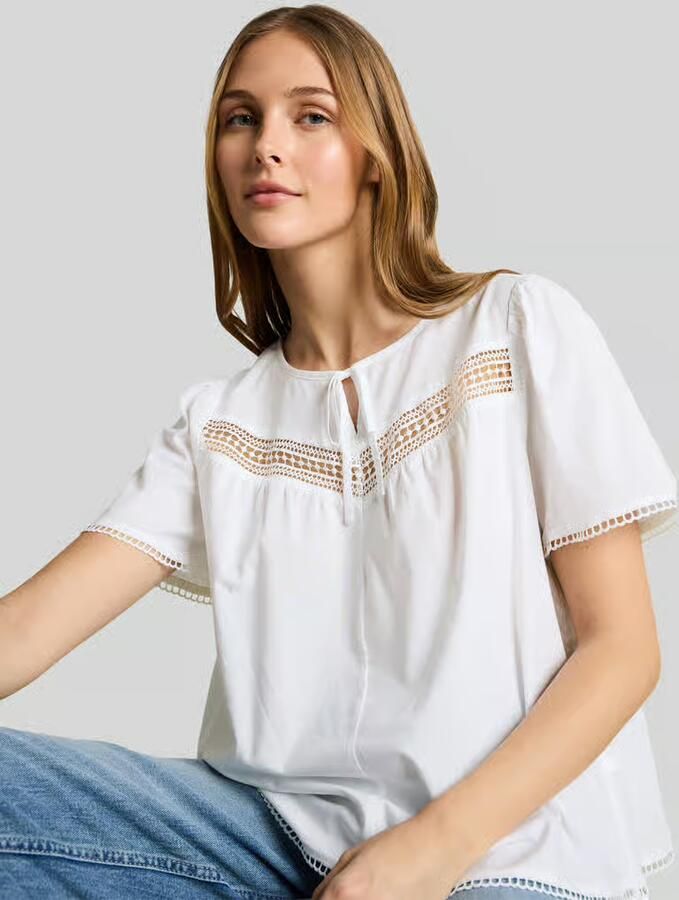 Tom Tailor Denim regular fit blouse van een katoen-viscosemix met haakdetails