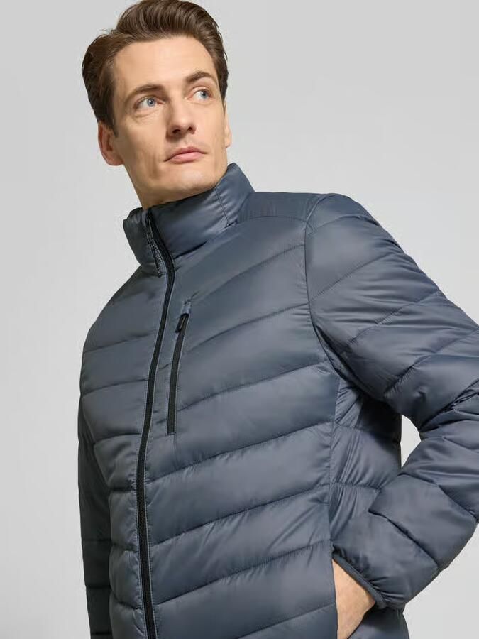 Tom Tailor Denim Regular fit gewatteerd jack met verticale borstzak met rits - Foto 2
