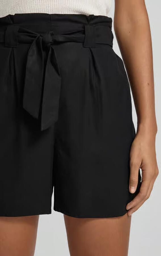 Tom Tailor Denim Relaxed fit korte broek van lyocell in paperbaglook