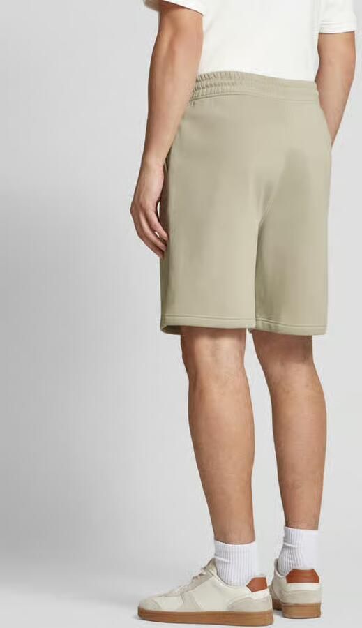 Tom Tailor Denim Relaxed fit sweatshorts in een katoenmix in joggerstijl