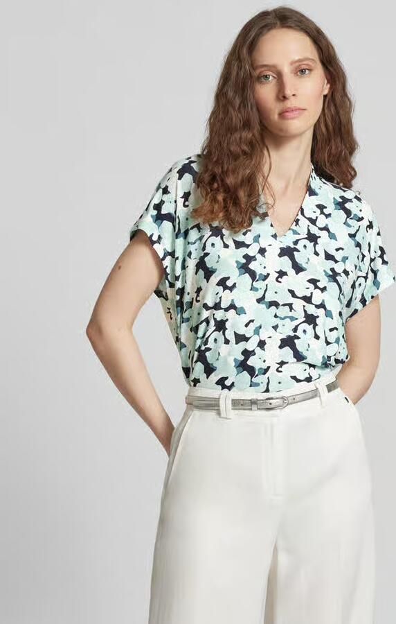 Tom Tailor T-shirt met all-over motief en V-hals - Foto 2