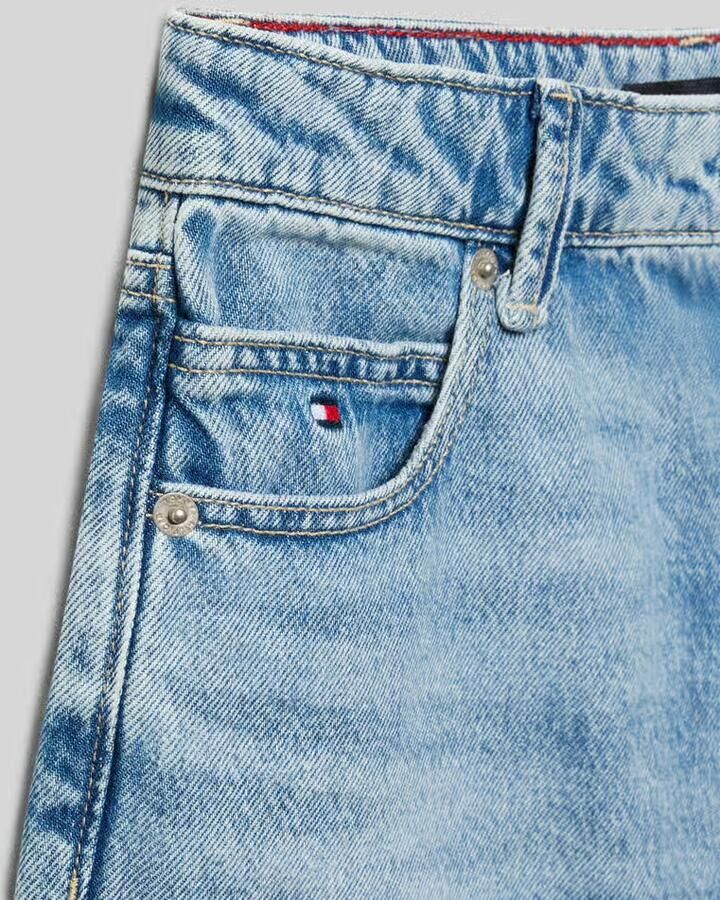 Tommy Hilfiger Teens korte jeans in straight fit van een mix van katoen en lyocell - Foto 4