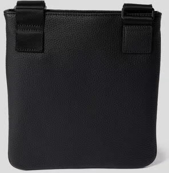 Tommy Hilfiger Schoudertas Essential in een eenvoudige look - Foto 4