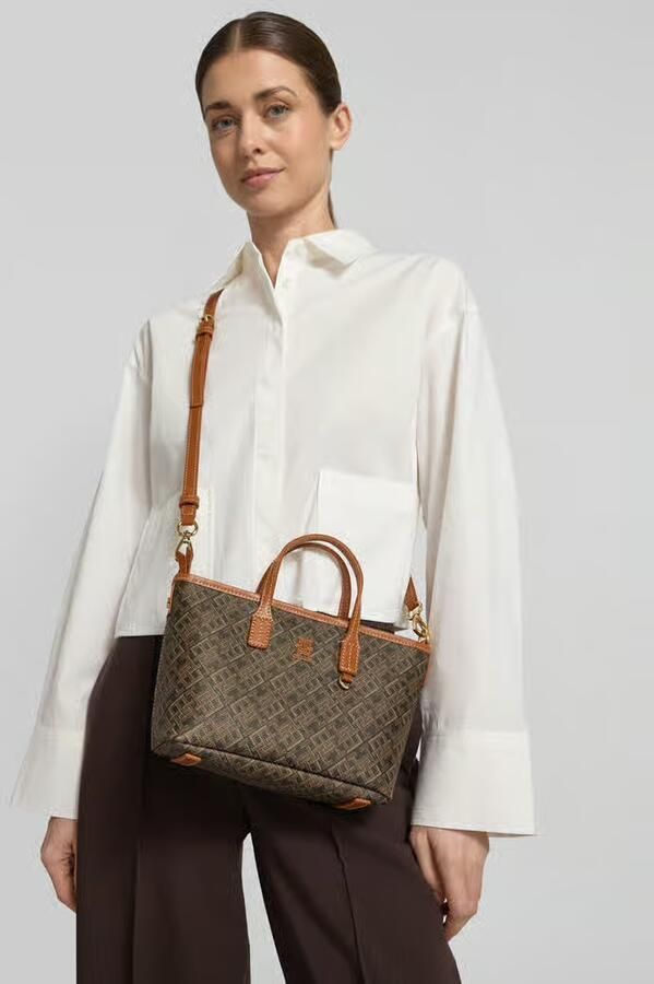 Tommy Hilfiger Handtas in handtassenlook met Logo-applicatie Model 'MONOPLAY' - Foto 3