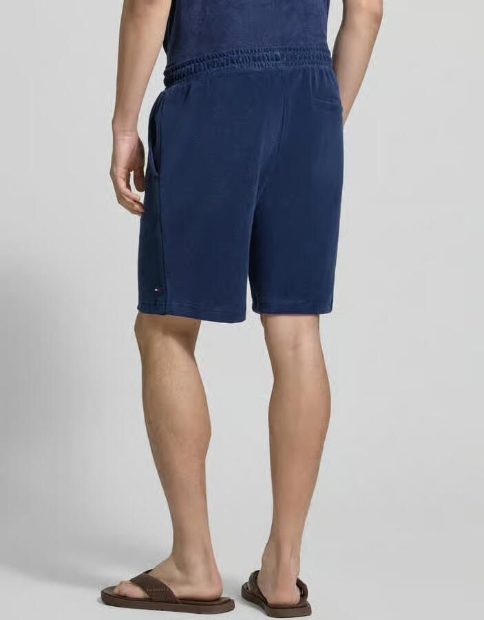 Tommy Hilfiger loose fit sweatshorts van puur katoen model 'TOWELLING SWEATSHORTS' - Foto 2