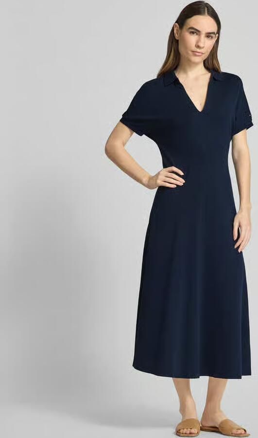 Tommy Hilfiger Polojurk LYOCELL OPEN-NK MIDI DRESS in midi-lengte met aangehechte mouwen - Foto 2