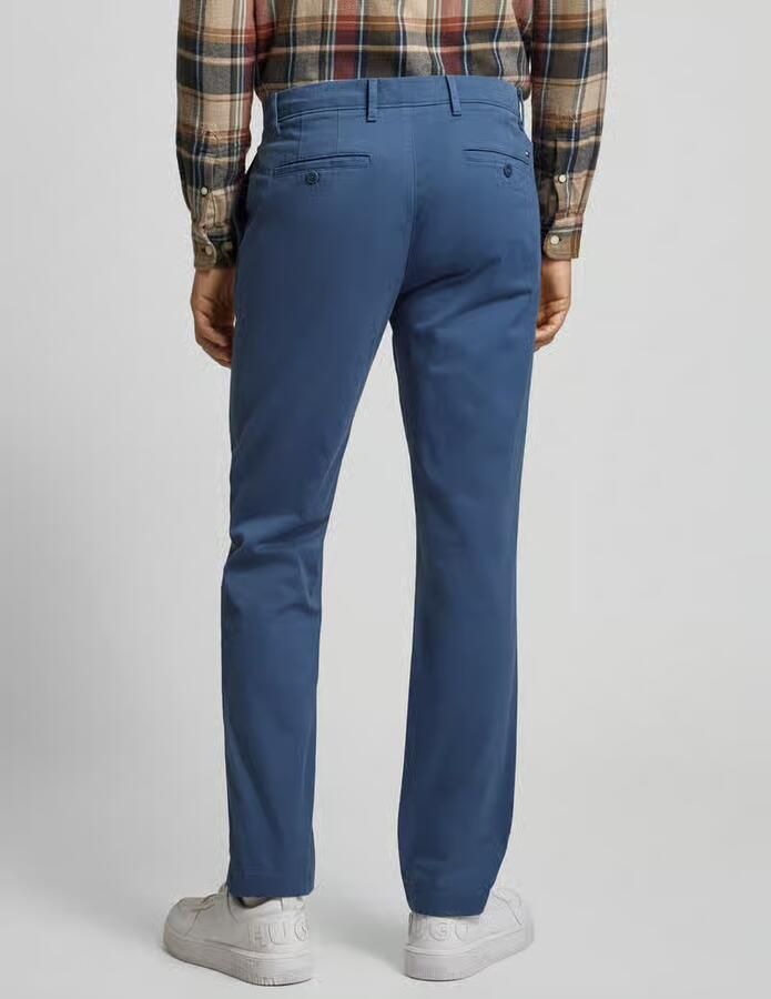 Tommy Hilfiger Chino DENTON CHINO SATIN met achterzakken met knoop logo-borduursel