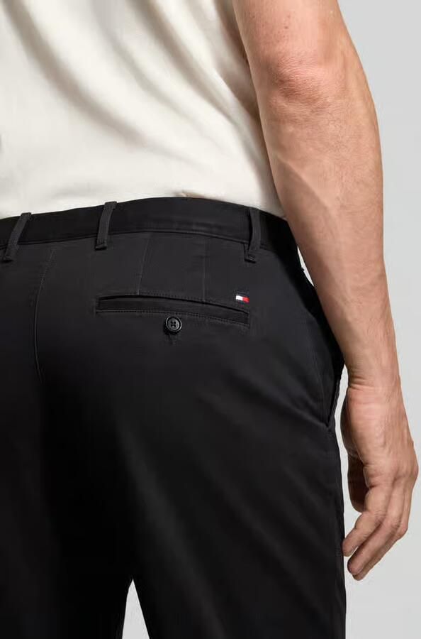 Tommy Hilfiger Chino CORE DENTON ESSENTIAL Straight Fit katoen met stretch - Foto 2