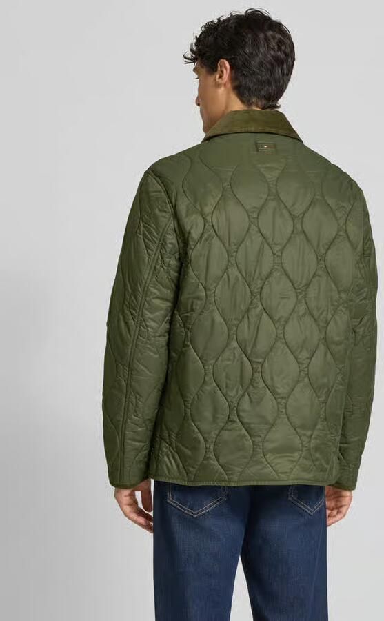 Tommy Hilfiger Regular fit gewatteerd jack met corduroy kraag