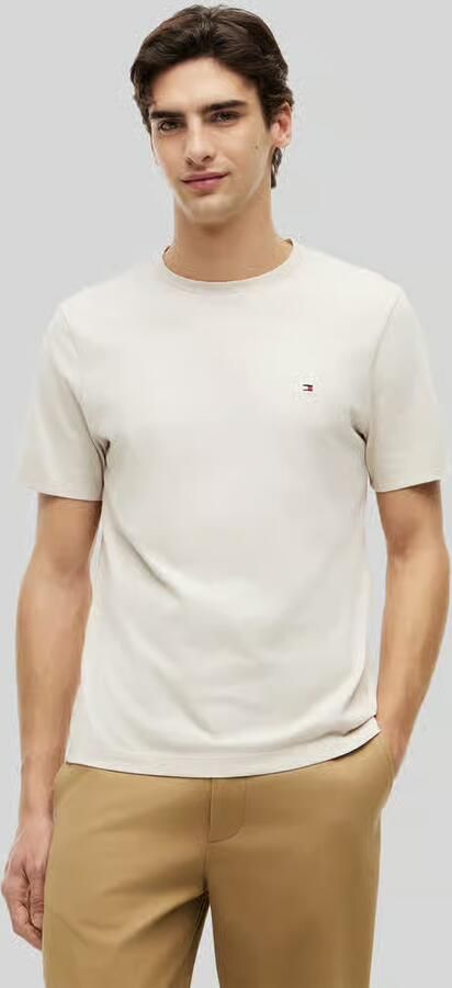 Tommy Hilfiger T-shirt ESSENTIAL REG FIT SOLID TEE met borduursel en ronde hals - Foto 13
