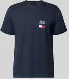TOMMY HILFIGER Heren Polo's & T-shirts Brand Love Text Stack Tee Donkerblauw - Foto 7