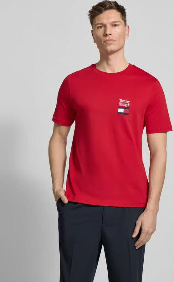 Tommy Hilfiger Regular fit T-shirt van puur katoen model 'BRAND LOVE TEXT' - Foto 4