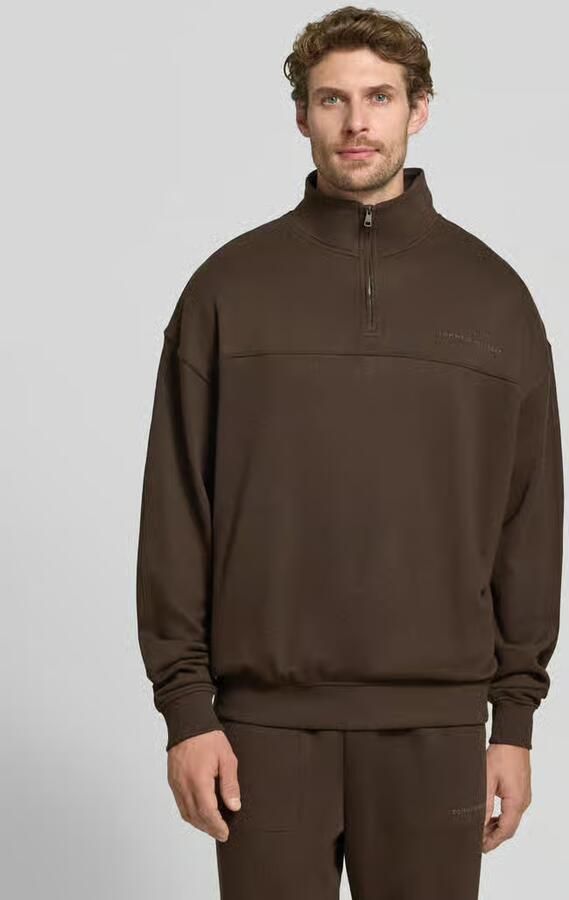 Tommy Hilfiger relaxed fit sweatshirt van mix van katoen en modal - Foto 3