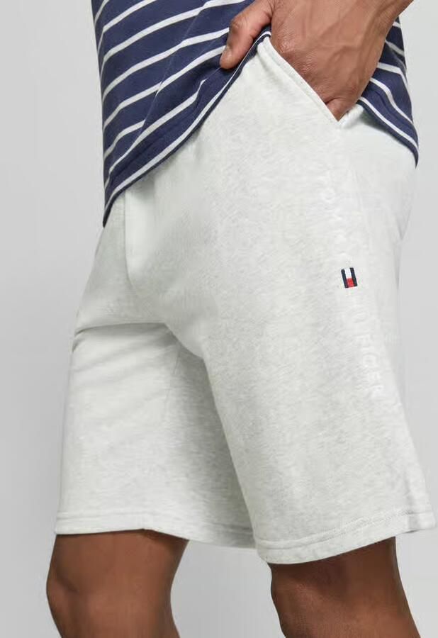 Tommy Hilfiger Relaxed fit sweatshorts van katoenmix