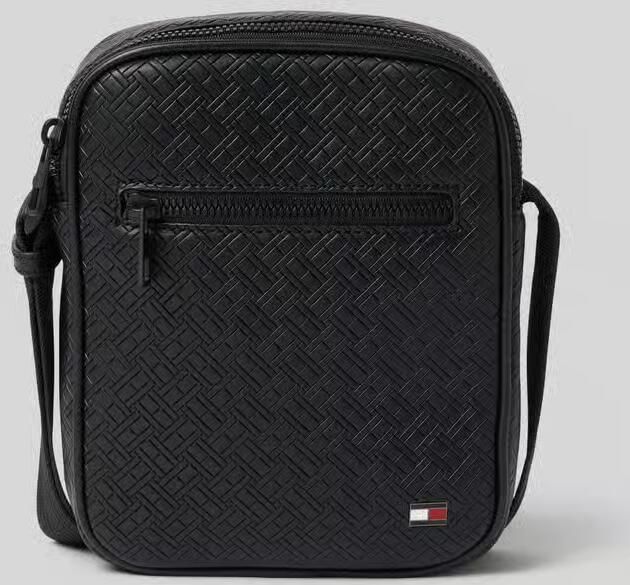Tommy Hilfiger schoudertas met logodetail model 'EMBOSSED FLAG' - Foto 2