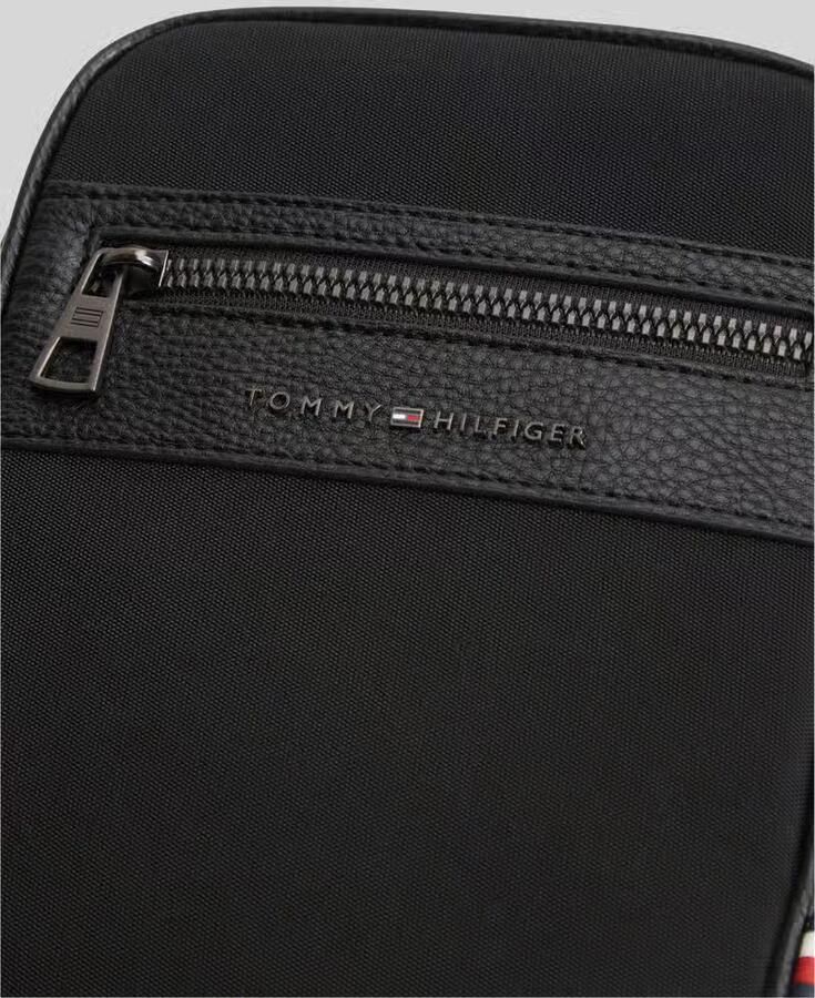Tommy Hilfiger Schoudertas TH REPREVE MINI REPORTER AM0AM14448