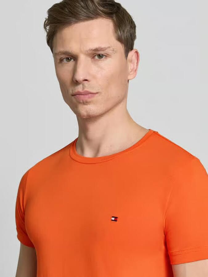 Tommy Hilfiger Slim fit T-shirt met logostitching - Foto 2
