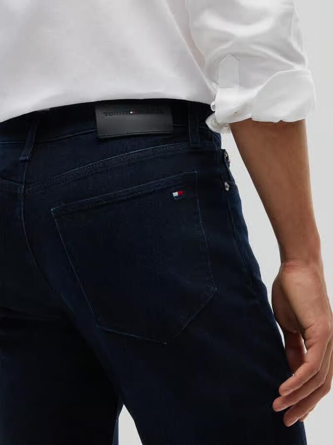 Tommy Hilfiger straight fit jeans van katoenmix model 'DENTON SLIM'