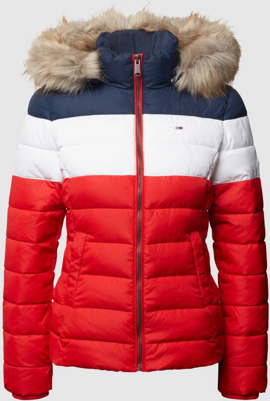 TOMMY JEANS Gewatteerde jas TJW COLORBLOCK JACKET met modieuze colourblocking & -merklabel