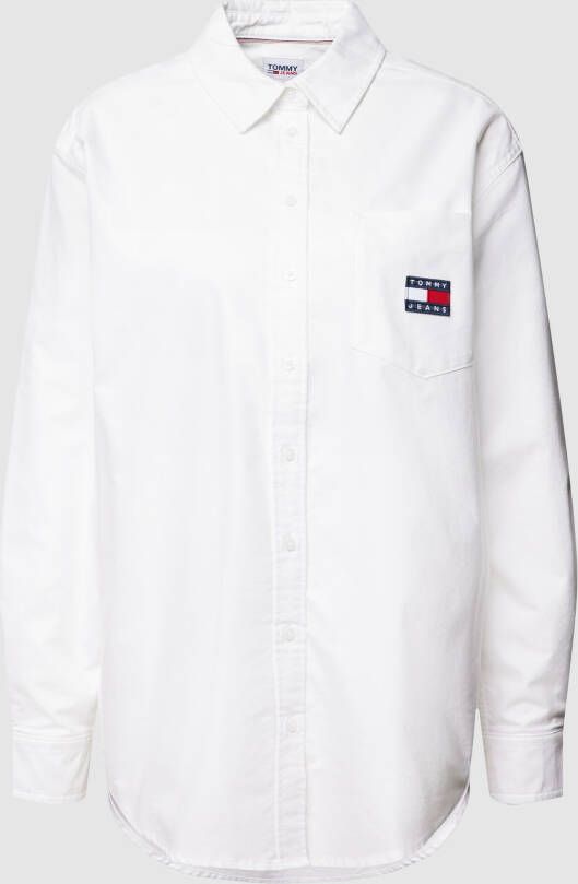 Tommy Jeans Overhemdblouse met labelpatch model 'BADGE BOYFRIEND SHIRT'