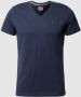 TOMMY JEANS T-shirt TJM ORIGINAL JERSEY V NECK TEE met v-hals en subtiele logo-vlag - Thumbnail 2