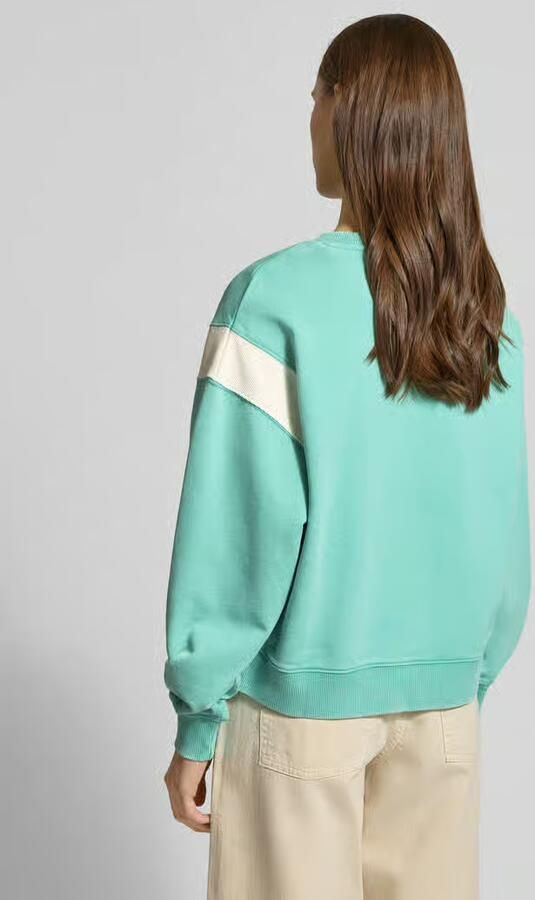 Tommy Jeans Boxy fit sweatshirt van katoenmix model 'VARSITY CREW' - Foto 4