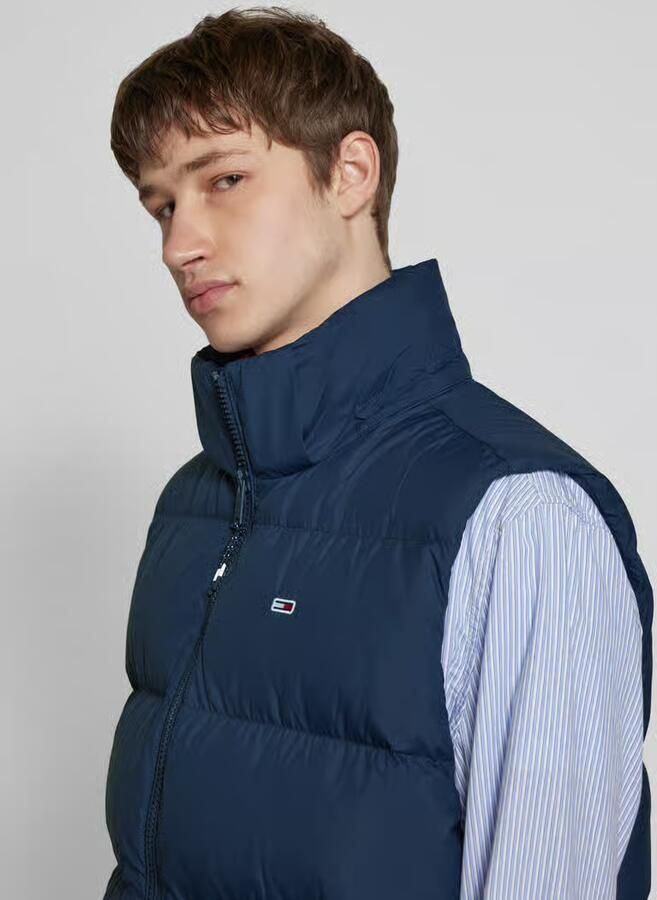 TOMMY JEANS Gewatteerde jas TJM CORD MIX ALASKA PUFFER met cord-inzetten op borst en schouders - Foto 2