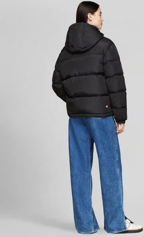 Tommy Jeans Regular fit gewatteerd jack met afneembare capuchon - Foto 5