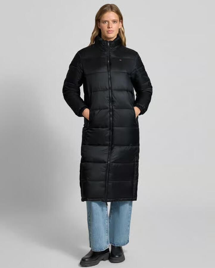 Tommy Jeans Regular fit gewatteerde mantel met verdekte capuchon - Foto 3