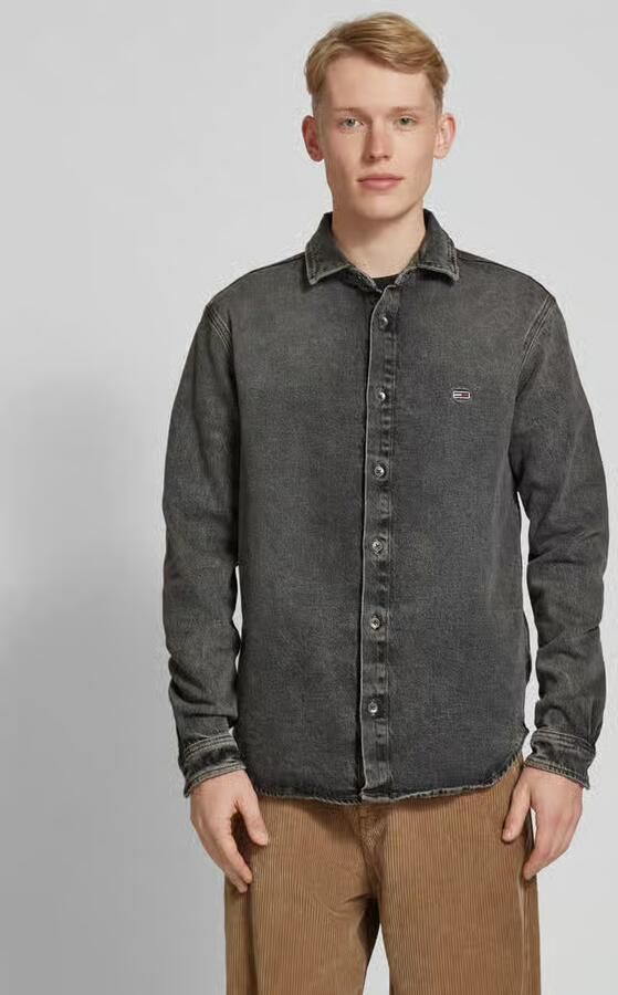 Tommy Jeans Regular fit jeansoverhemd van viscose met logostitching - Foto 4