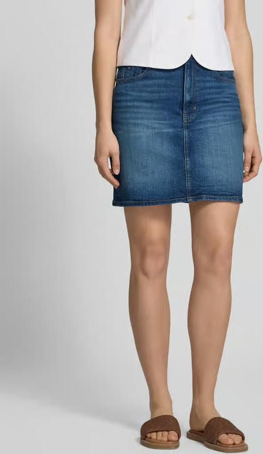 Tommy Jeans regular fit jeansrok van katoenmix model 'MOM' - Foto 3