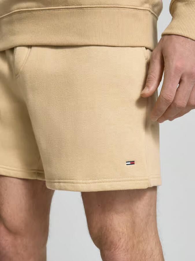 Tommy Jeans Regular fit korte cargobroek van katoenmix - Foto 2