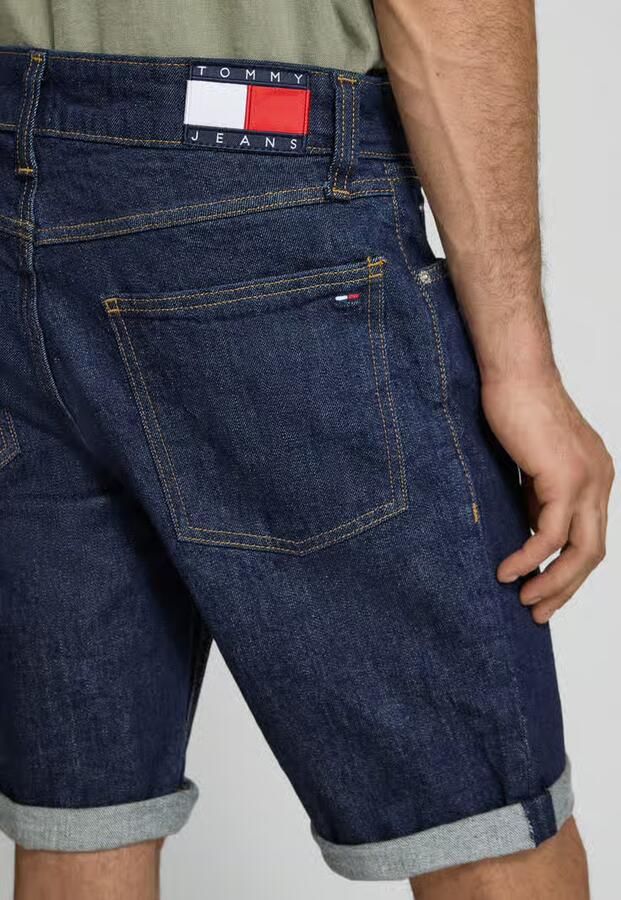 Tommy Jeans regular fit korte jeans van katoenmix
