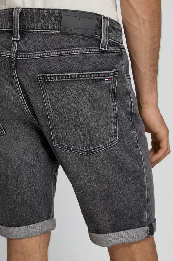 Tommy Jeans regular fit korte jeans van katoenmix