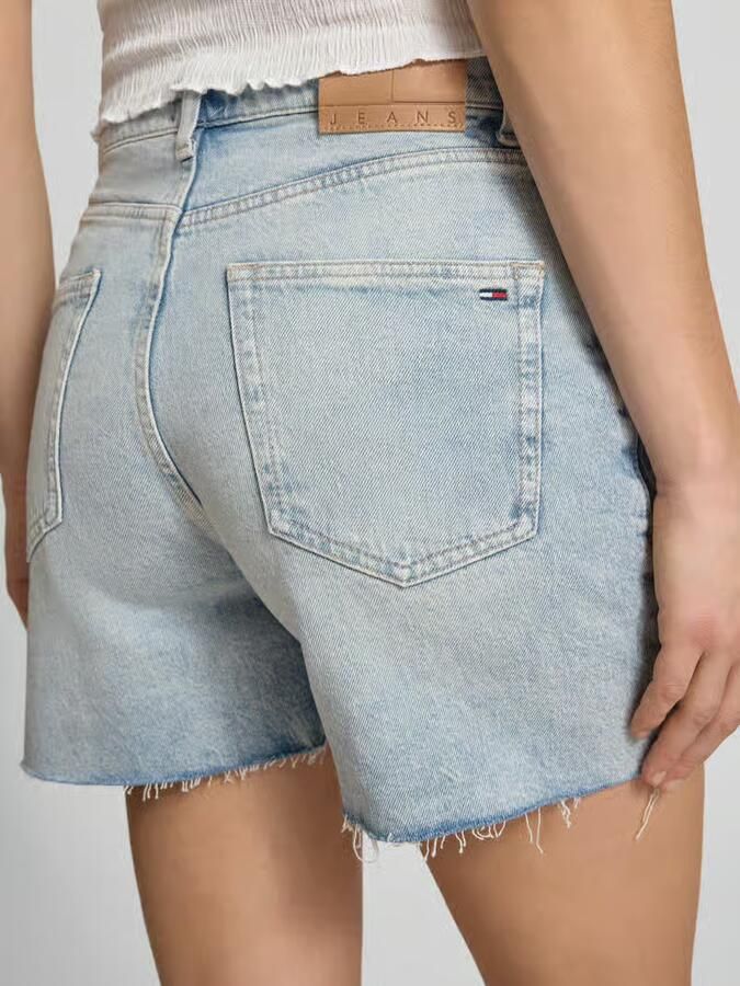Tommy Jeans regular fit korte jeans van katoenmix model 'MOM SHORT' - Foto 5