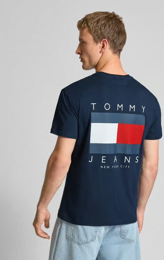 TOMMY JEANS T-shirt TJM REG FLAG GRAPH BCKPRNT T EXT - Foto 10