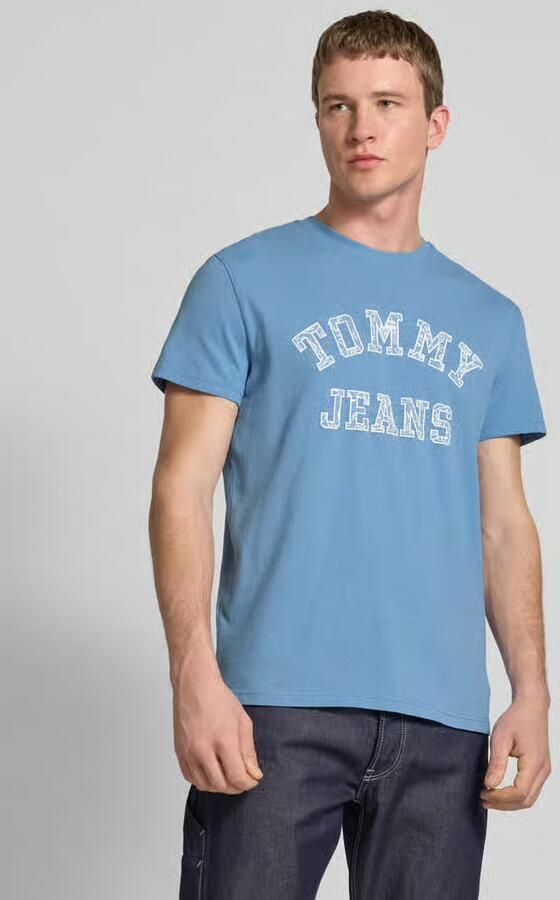 Tommy Jeans Regular fit T-shirt van puur katoen met labelprint met motief - Foto 2