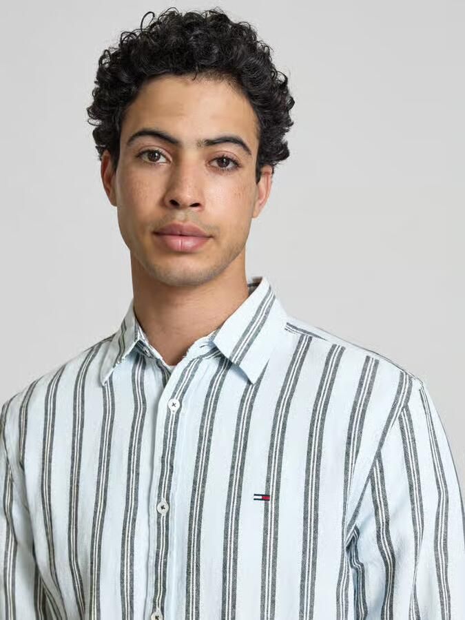 Tommy Jeans regular fit vrijetijdsoverhemd van mix van katoen en linnen