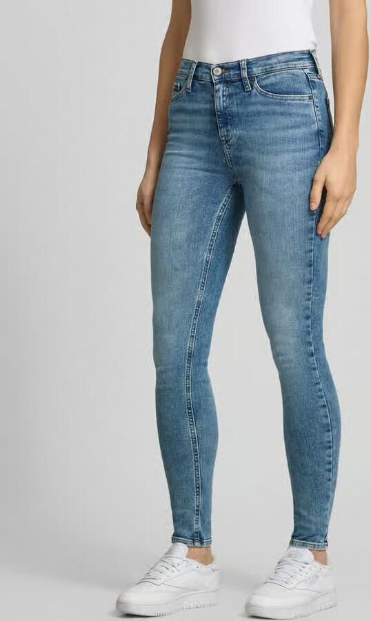 TOMMY JEANS Skinny fit jeans NORA MR SKNY AH1280 - Foto 16