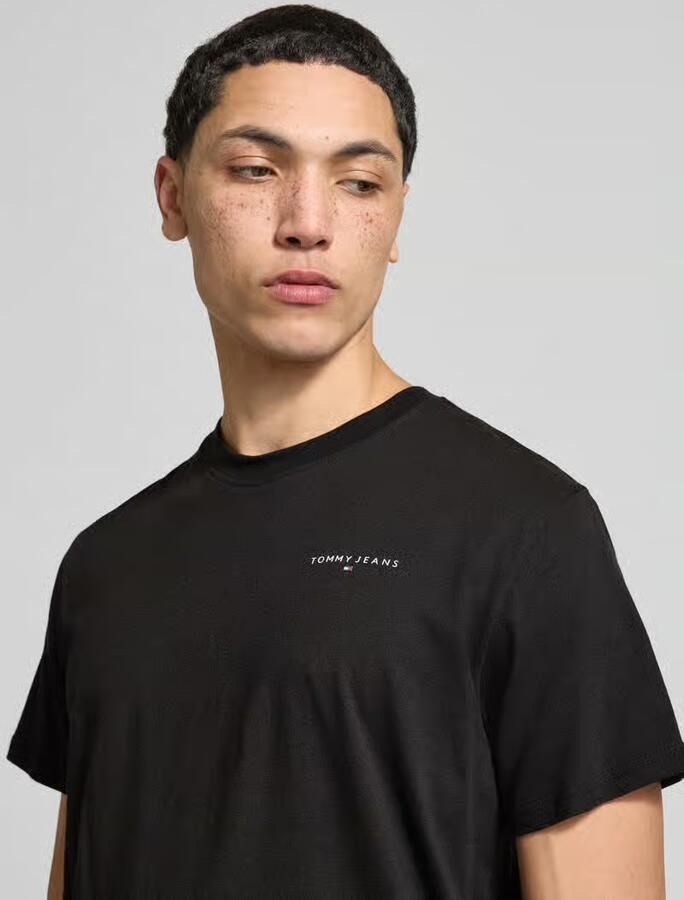Tommy Jeans Slim fit T-shirt van puur katoen Model 'LINEAR CHEST TEE' - Foto 2
