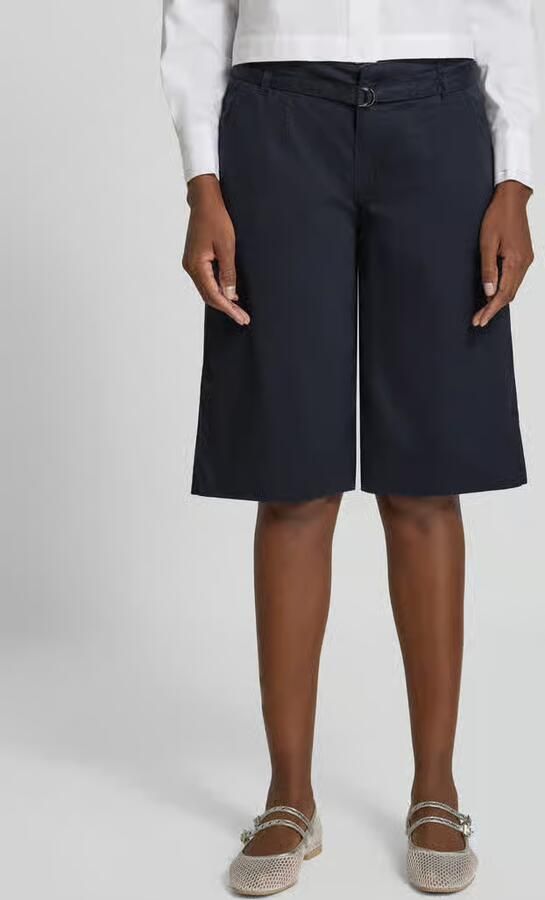 TONI Bermuda's met riem model 'Liv'